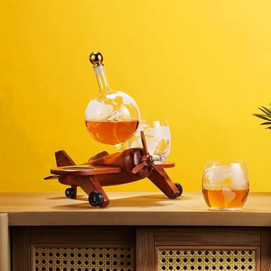 Whiskey Decanter and Glasses Airplane Set main image 0