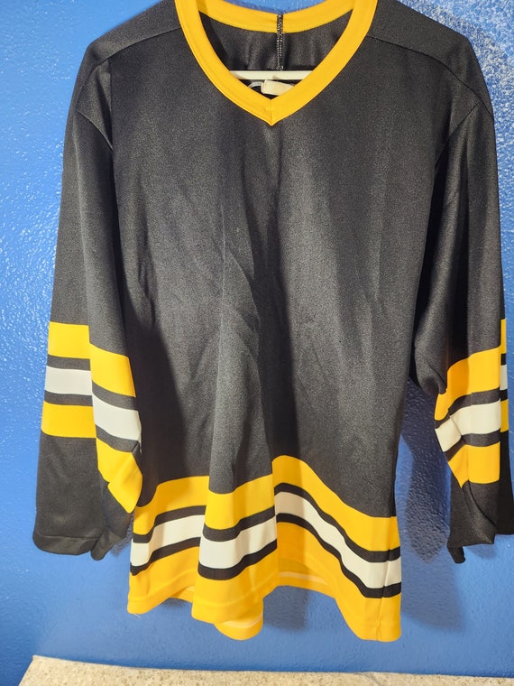 Men's Mitchell & Ness Black Boston Bruins Logo Long Sleeve T-Shirt