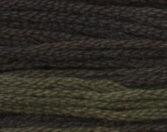 Raven 7042 - Gentle Art Simply Shaker Thread 5 yards