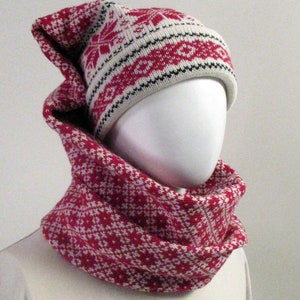 Long knit Hat Scarf: North Stars Knitted Stocking Cap Red and White.