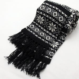 Pure Wool Scandinavian Knit Long Warm Scarf Double-Sided Cozy Winter Accessory  Soft Woolen Wrap