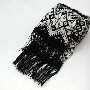 Knitted Long Warm Wool Scarf with Double-Sided Scandinavian Pattern Black & White – Made Pure Wool Winter Accessory