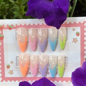 Dreamy Pastel Cloud Press-On Nails – Glossy Sparkle Set