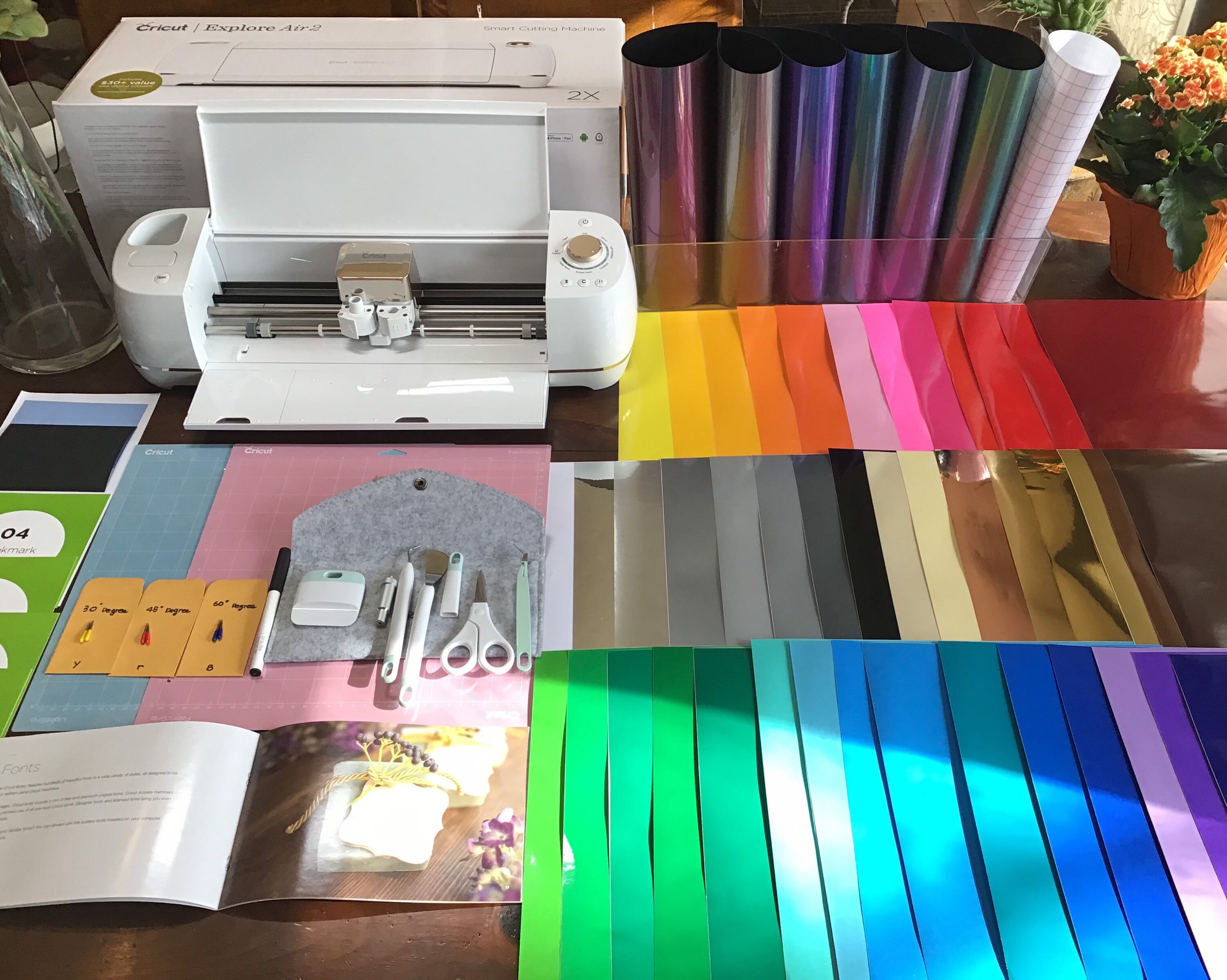 2-multicolor cricut tools 