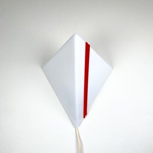 Vintage Geometric Triangle Wall Lamp - 80s Postmodern Plexiglass Sconce - Minimalist Memphis / Bauhaus Wall Light - Pyramid Shape Lamp Shade