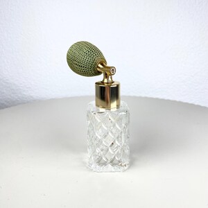 ヴィンテージカットクリスタルガラス香水瓶/バルーンポンプ付き古い 