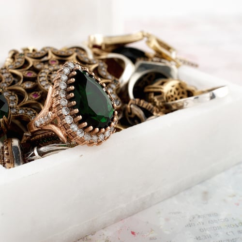 アンティークホワイト磁器ラウンドアールデココースター6枚セット