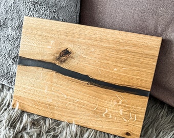 Cutting board serving board oak and epoxy resin transparent solid oak wood