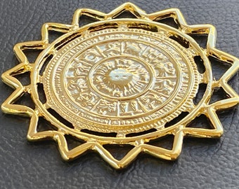 Pingente grande banhado a ouro com o símbolo do Sol e do Zodíaco, medalhão celestial para confecção de joias marcantes, mdla1189D