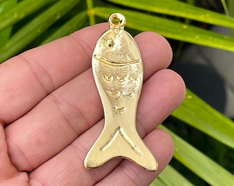 Gold Plated Fish Textured Pendant , Spiritual Lucky Charm for Jewelry Making, Unique Supply for Handmade Crafts, 1513A