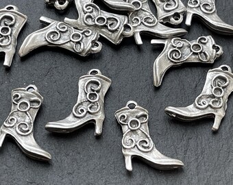 10 Ciondoli A Forma Di Scarpa In Metallo Argento Anticato - 9x24 Mm, Foro 1,7 Mm, Per Creazione Gioielli Fai-da-Te