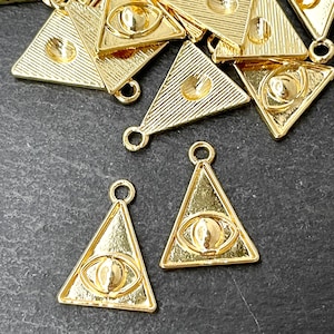 2   Eye Pendants Triangle Gold Plated Turkish jewelry designer supply mdla0502C