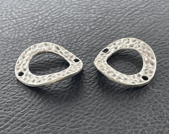 2 Silver Plated Wavy Hoop Connectors, Hammered Circle Link Pendants for Necklace Bracelet Jewelry Making Supplies, 727B