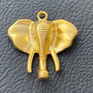 1  Elephant Pendant Matte Gold plated Turkish Jewelry supply  mdla1028A