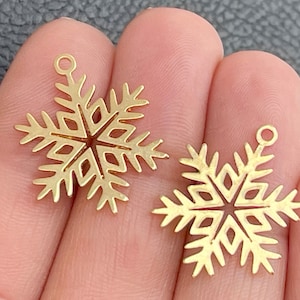 2  Snowflake Pendants  Gold plated snow flake Turkish jewelry supply mdla1236C