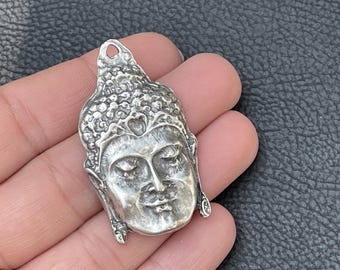 Colgante con rostro de Buda chapado en plata, amuleto para la creación de joyas espirituales, componente para collar de meditación zen, material para manualidades, 285B