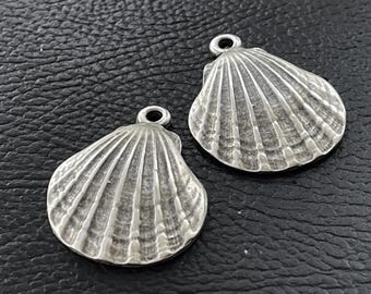 Versilberte Muschelanhänger 2 STÜCKE, Jakobsmuschelschmuck, der Charme, Ozean-Strand-Art-Versorgungsmaterialien für Halsketten-Ohrring-DIY, 695C macht