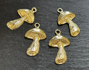 Gold Plated Mushroom Pendants 4 Pcs, Nature Inspired Charms, Cute Forest Jewelry Findings, Botanical DIY Supply, 1519A