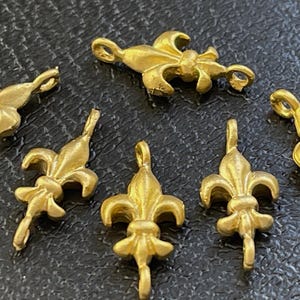 6  Fleur de Lise Connectors Matte Gold plated floral Links Turkish jewelry supply mdla0825A