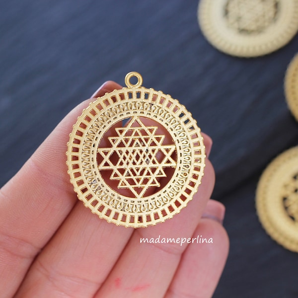 1   Trinity Sri Yantra Pendant 24K Matte Gold plated Sacred geometry Turkish jewelry supply mdla0341C