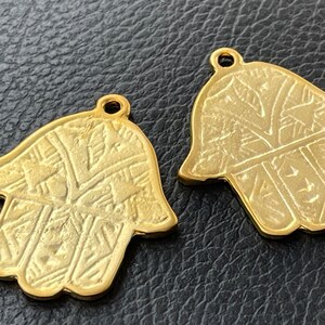 2  Hamsa Hand Pendants Matte Gold plated Turkish jewelry supply mdla0765A