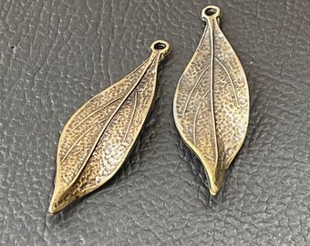 2  Leaf Pendants Bronze plated wavy Leaves Turkish Jewelry supply mdla0284C