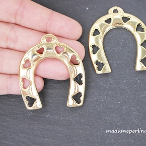 1   Horse Shoe Pendant Gold plated hearts on horseshoe Good luck  Turkish jewelry supply  mdla1045C