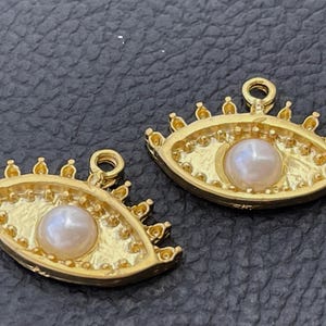 2   Pearl Evil Eye Charms pendants Matte Gold plated Talisman faux pearls Turkish jewelry supply mdla1329A
