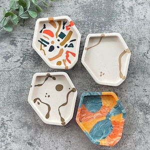 Jesmonite Jewelry Tray | Small Trinket Dish | Minimalist Jesmonite Tray | Handmade Tray | Jewelry Organizer | Jesmonite Decor