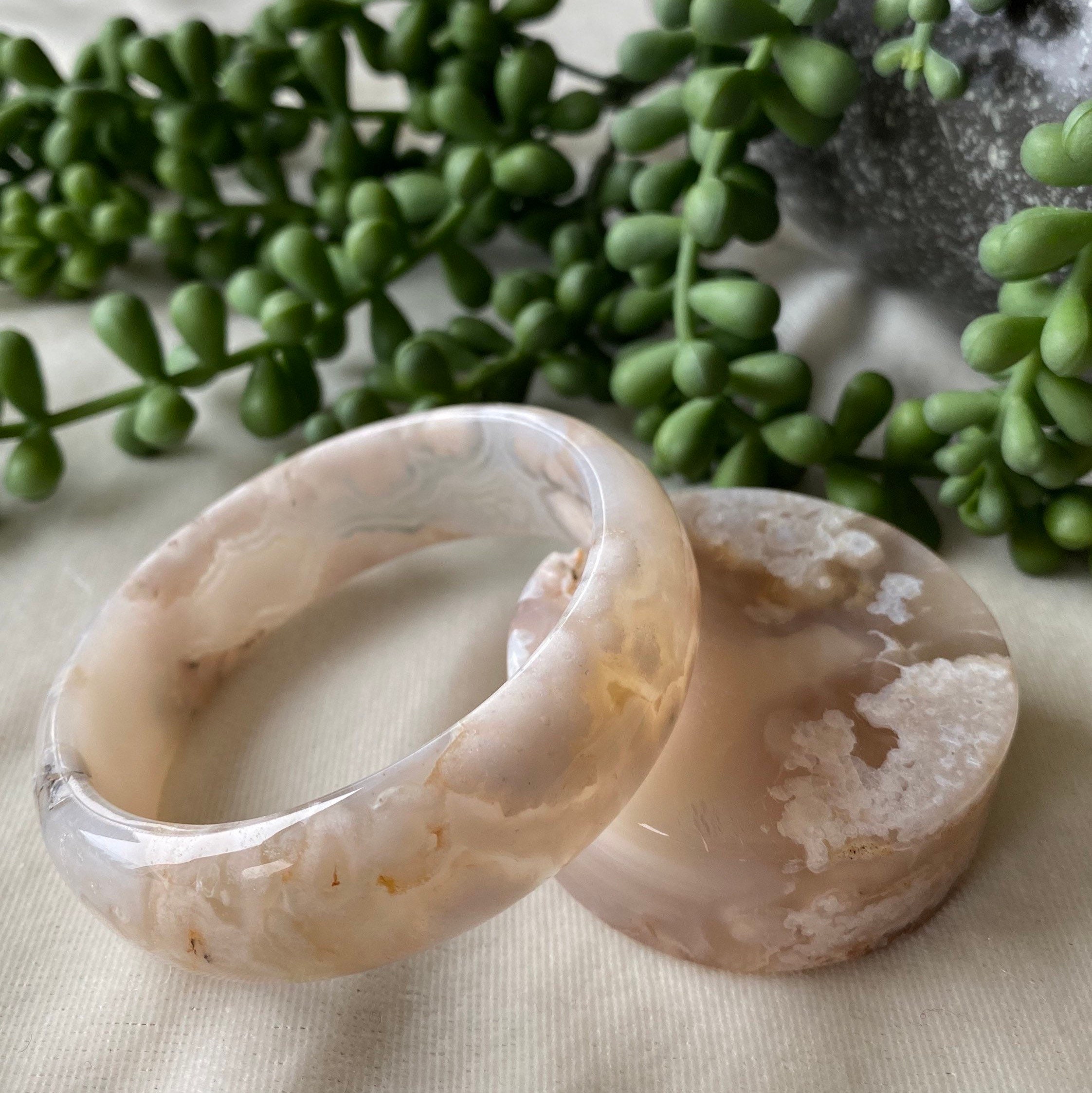 天然　桜瑪瑙バングル　54mm 天然桜瑪瑙バングル54mm