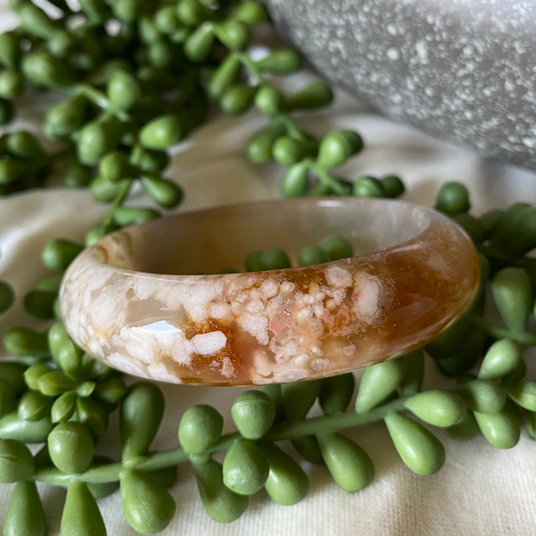 大変キレイな　桜メノウバングル　56mm 桜バングル - 56 mm 桜瑪瑙バングル - Etsy 日本