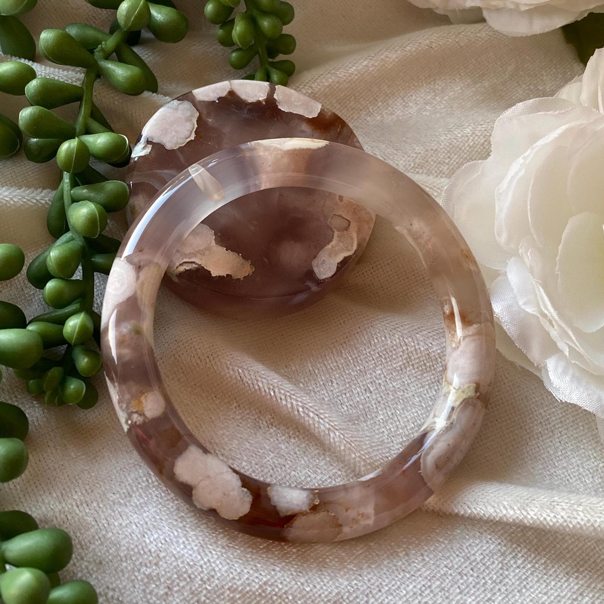 天然　桜瑪瑙バングル　57mm 桜バングル - 57 mm 桜瑪瑙バングル - Etsy 日本