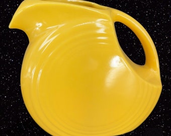 Fiestaware Yellow Large Disc Water Juice Pitcher Fiesta Ceramic Jug Old Mark USA