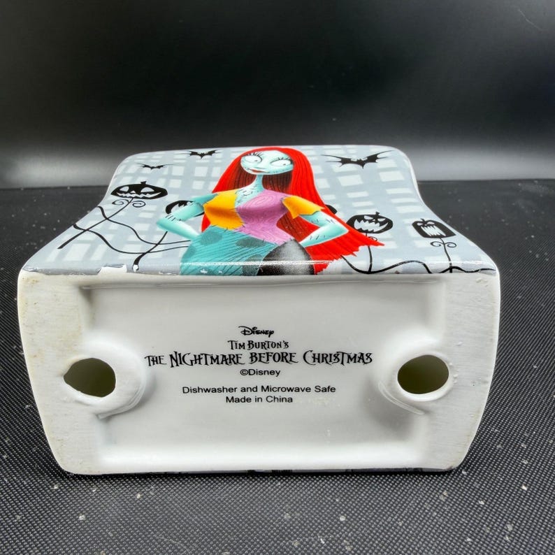 Disney Nightmare Before Christmas Jack & Sally Ceramic Napkin Holder Graveyard image 5