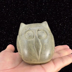 Carved Stone Heavy Figurine Owl Bird Carved Shaped Paperweight Stone 2.5&quot;T 3.5&quot;W