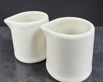Tuxton White Ceramic Individual Creamers Set of 2 Handleless Mini Pitchers 2oz