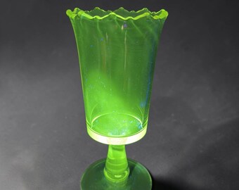 Antique Manganese Glow Glass Footed Celery Vase Ruffled Rim 9 Inch UV Reactive