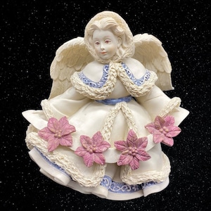 2002 Sarah’s Angel Resin Holly December Angel Figurine 5”T 4.5”W