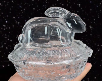 Clear Bunny Rabbit on a Nest Basket Clear Glass Covered Trinket Candy Dish VTG