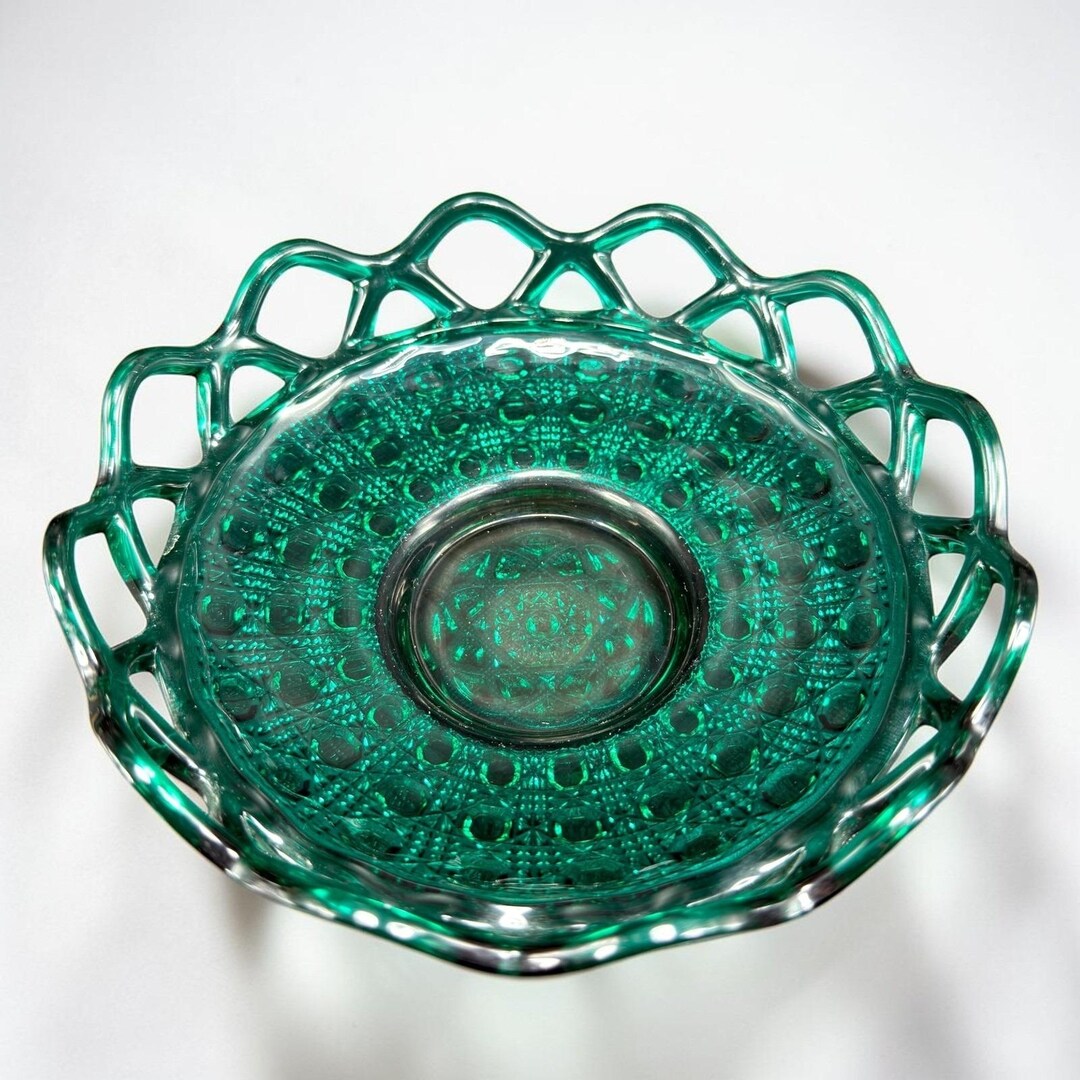 Imperial Glass Emerald Green Lace Edge Pressed Glass Bowl Geometric ...