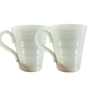 Portmeirion Sophie Conran Porcelain Coffee Mug Cup Light Green Celadon Set 2