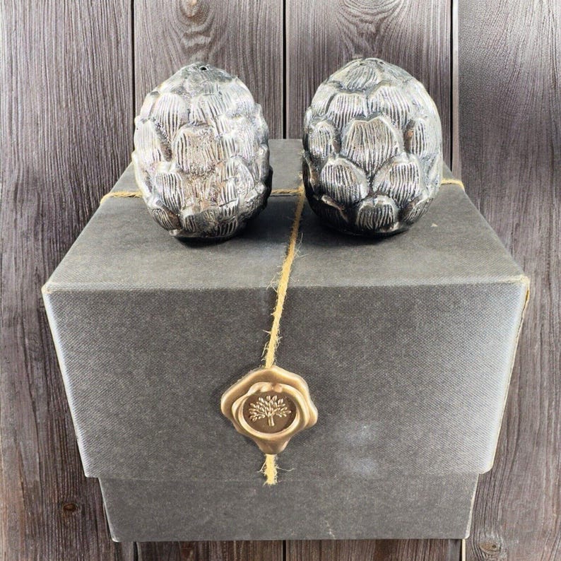 Vagabond House Farmer Market Artichoke Salt and Pepper Shakers