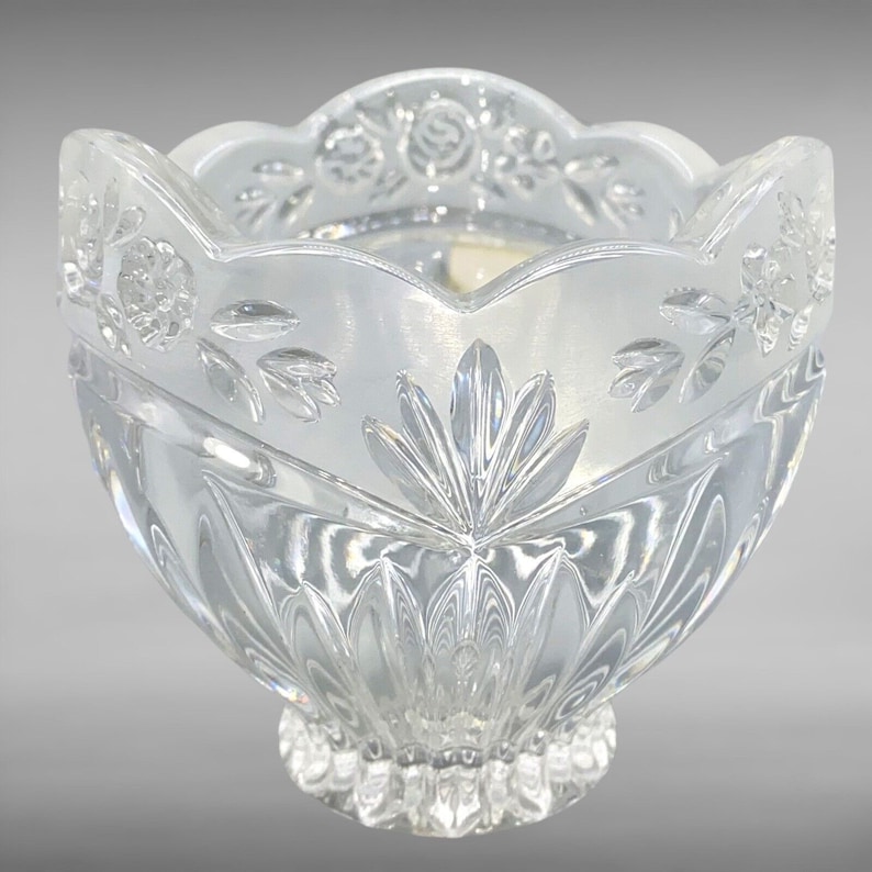 Vintage Oneida Crystal Southern Garden Roses Germany Heavy Candy Dish