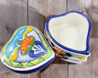 Mexico Talavera Pottery Heart Shaped Trinket Dish Container Jewelry Holder VTG