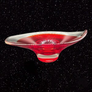 Sommerso Art Glass Bowl Centerpiece Red Clear Dish 9.5”W 3”T