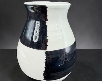 Bitossi Italy Vase Black White Color Block Mid Century Modern  Pottery 8" READ