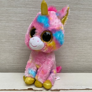 Ty Beanie Boos Fantasia the Rainbow Unicorn Boo