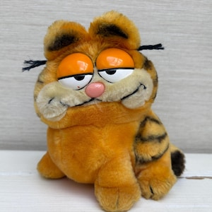 Vintage 1981 Garfield Soft Toy Plush Dakin Collectable 7&quot;