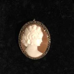 Vintage 800 Silver Carved Shell CAMEO Pin Pendant Marcasite Oval