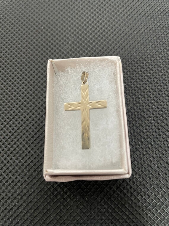 10K White Gold Cross Vintage 1970s - image 1